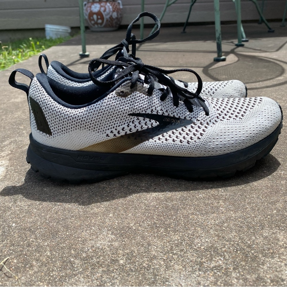 Brooks Women’s Revel Running Shoe